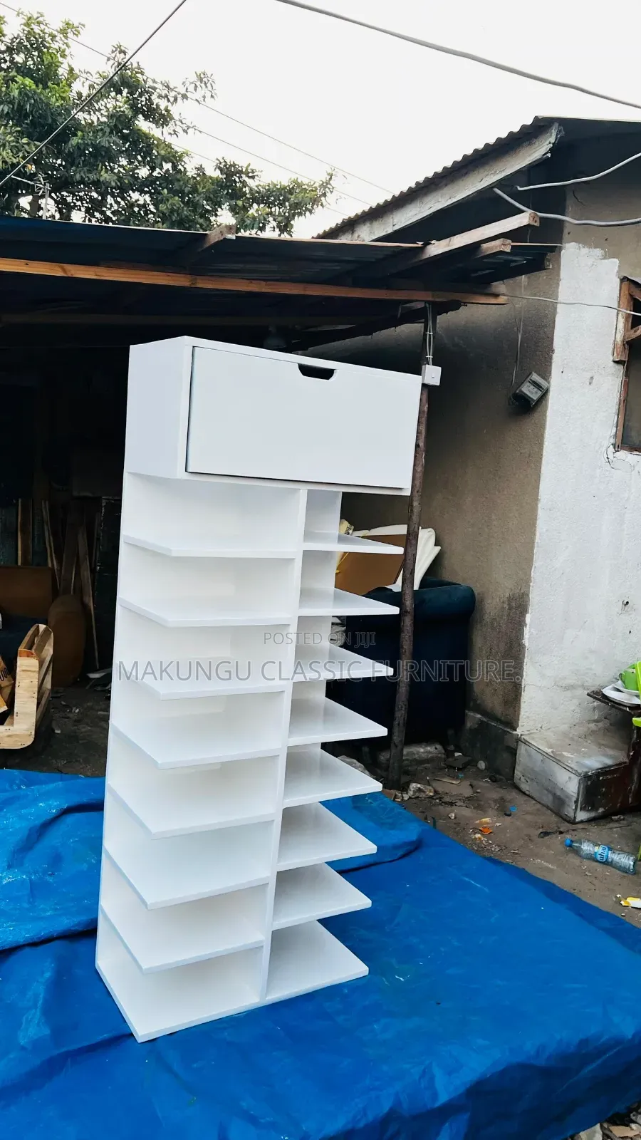 Shoesrack Stand Ya Kisasa Rangi Nyeupe