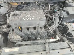Toyota Cresta 2000 White