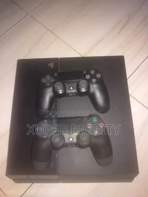 Play Station 4