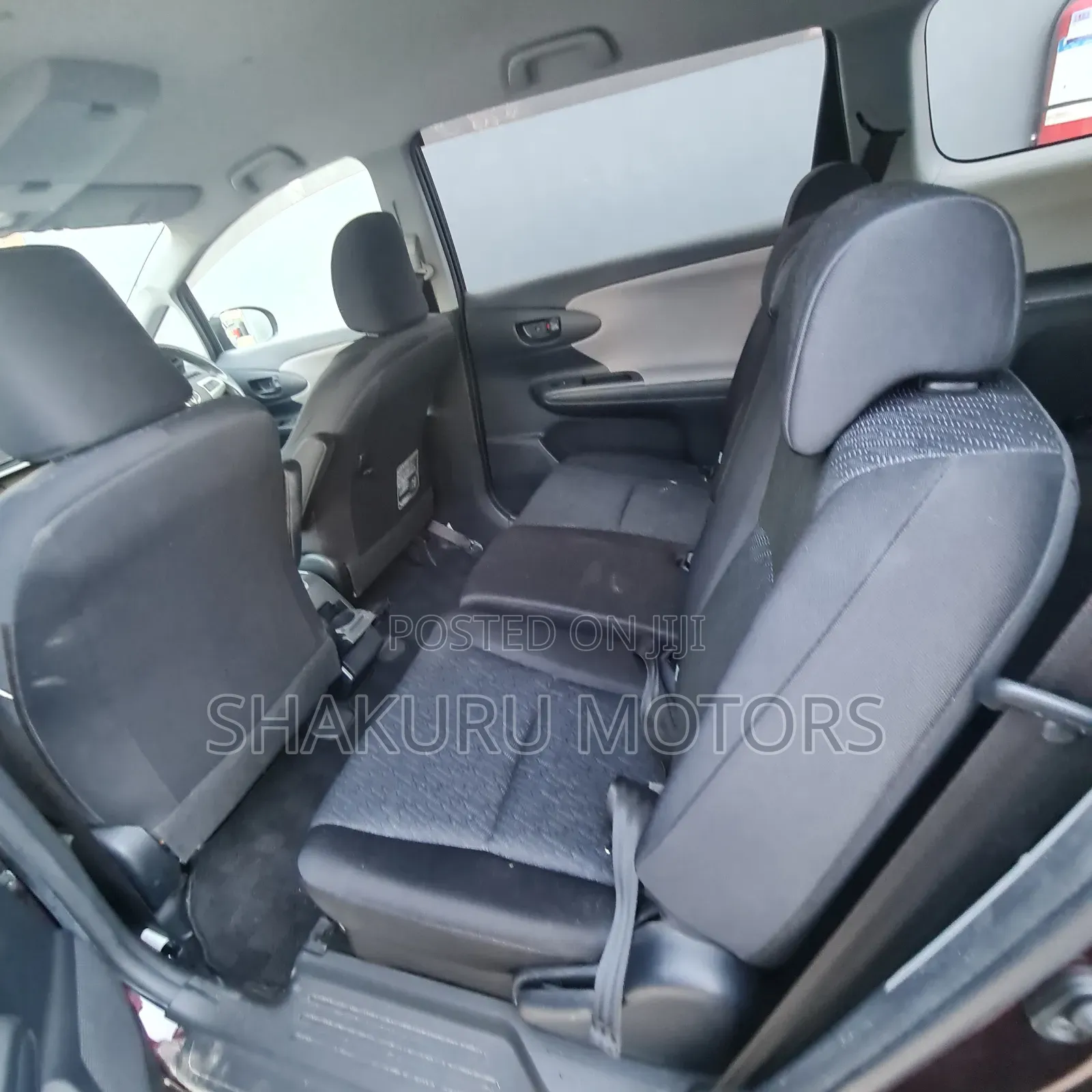 Toyota Wish 2010