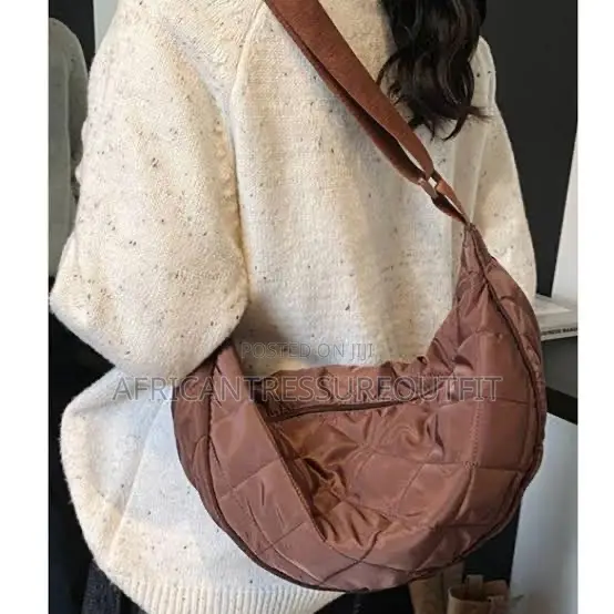 Uniqlo Quilted Round Shoulder Bag Collection Available