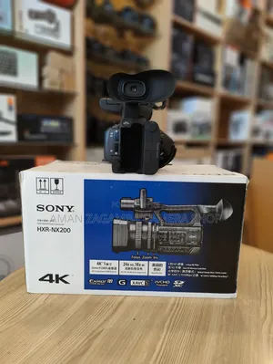 Camera Sony Nx 200 N