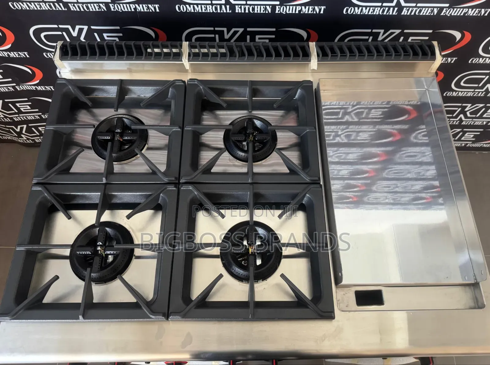 Jiko La Gesi 4 Burners Range Cooker Yenye Griddle Oven Cabinet