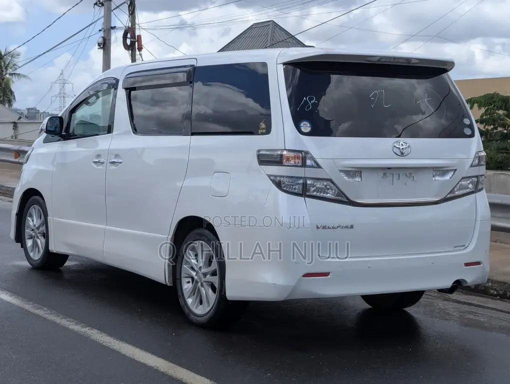 Toyota Alphard 2008 White