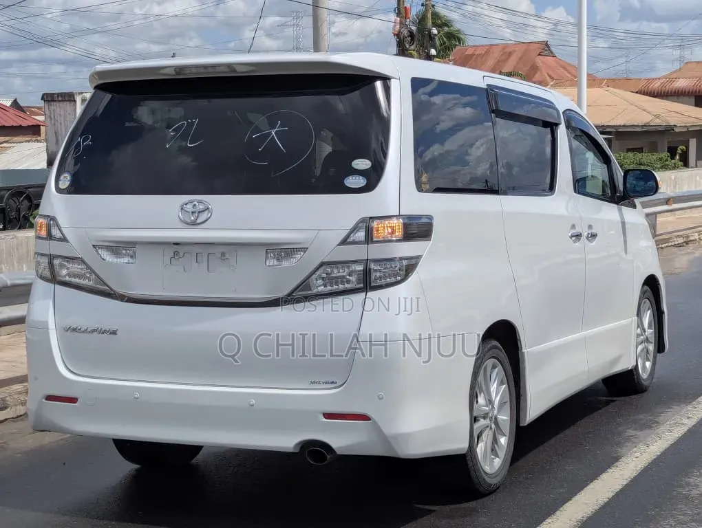 Toyota Alphard 2008 White