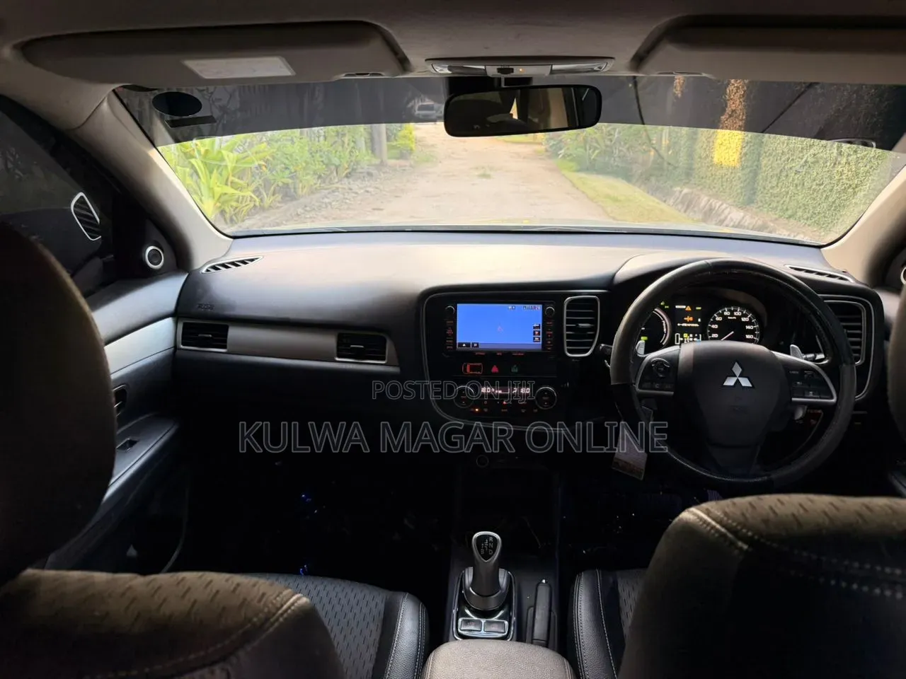 Mitsubishi Outlander 2013 Silver