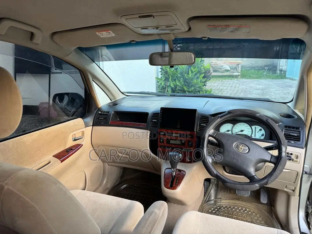 Toyota Corolla Spacio 2006 Silver