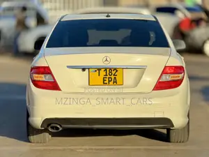 Mercedes-Benz C200 2008 White