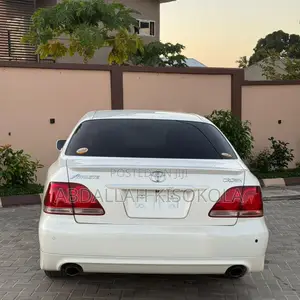 Toyota Crown 2008 White