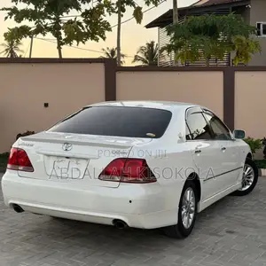 Toyota Crown 2008 White