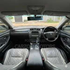 Toyota Crown 2006 Silver