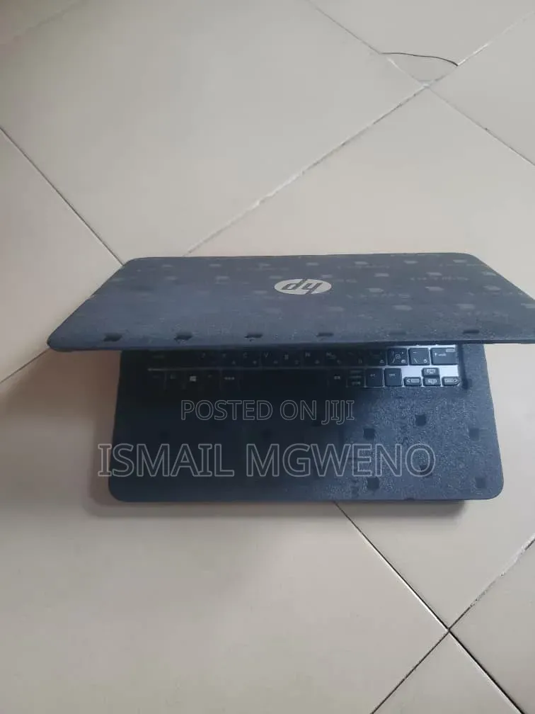 Laptop HP EliteBook 820 G3 8GB Intel Core i7 SSD 500GB