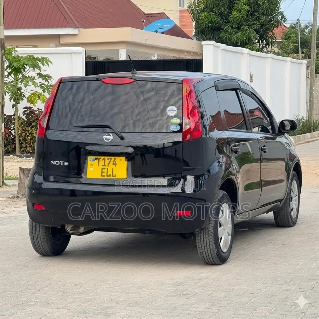 Nissan Note 2011 Black
