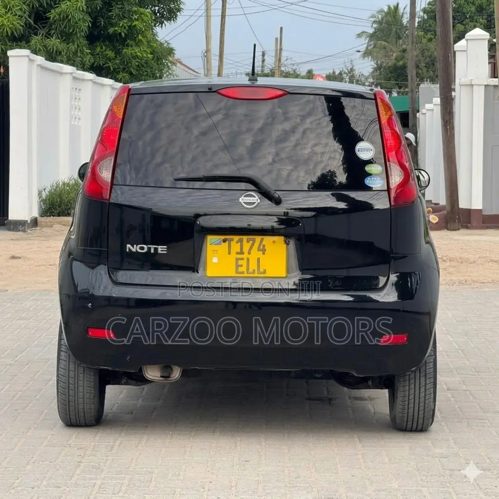 Nissan Note 2011 Black