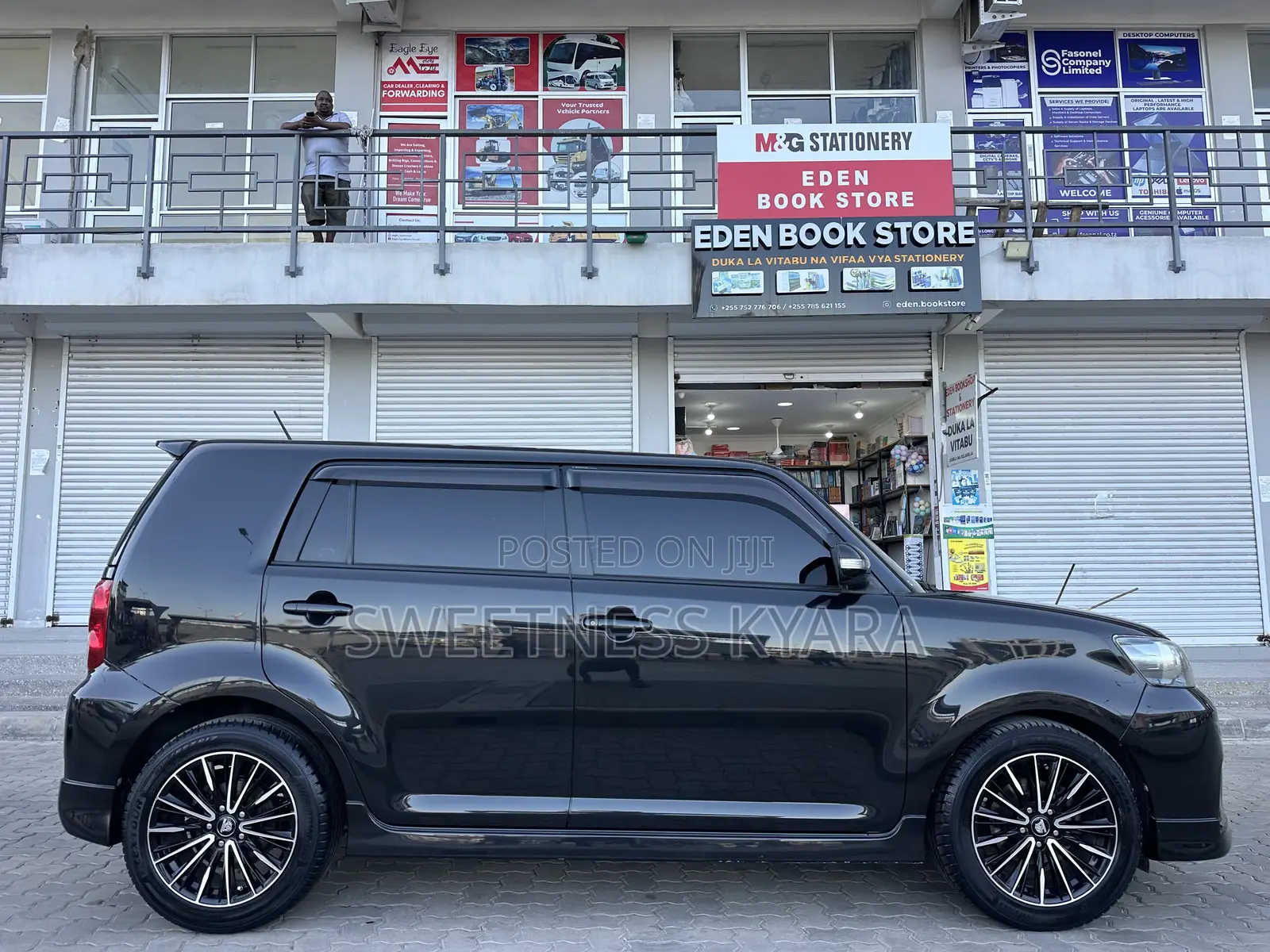 Toyota Corolla Rumion 2009 Black