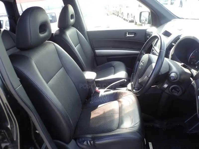 Nissan X-Trail 2011 Black