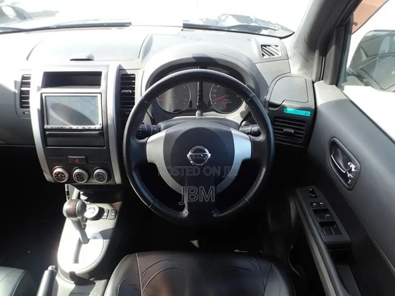 Nissan X-Trail 2011 Black