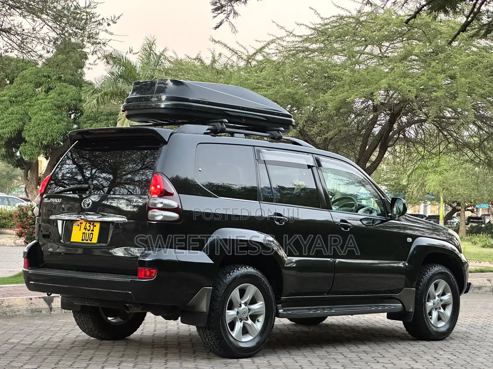 Toyota Land Cruiser Prado 2005 Black