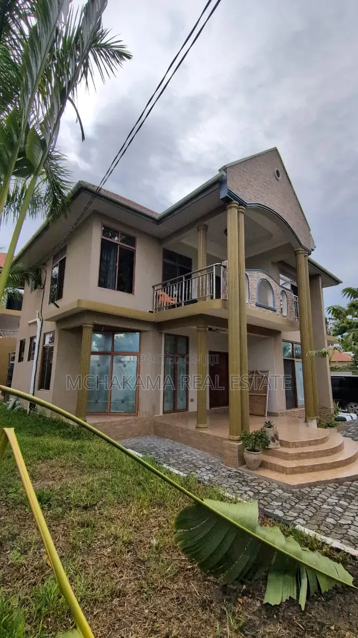 5bdrm Block of Flats in Mchakama Real Estate, Kigamboni for sale