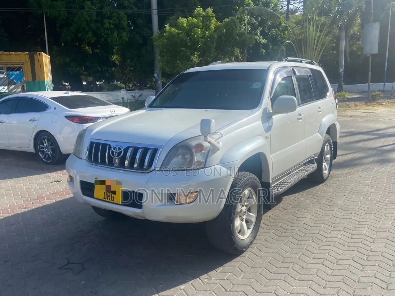 Toyota Land Cruiser Prado 2006 White