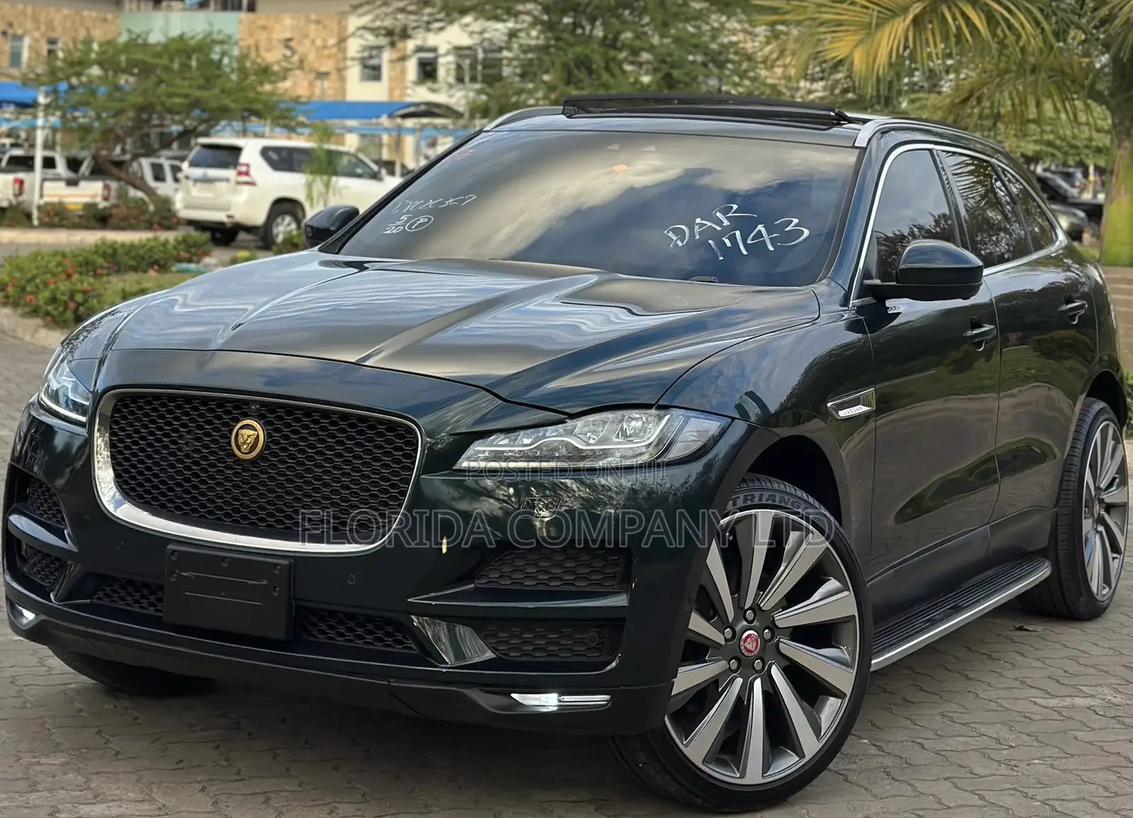 Jaguar F-Pace 2017