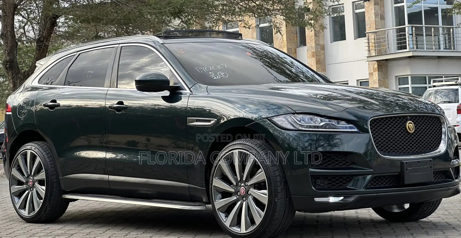 Jaguar F-Pace 2017
