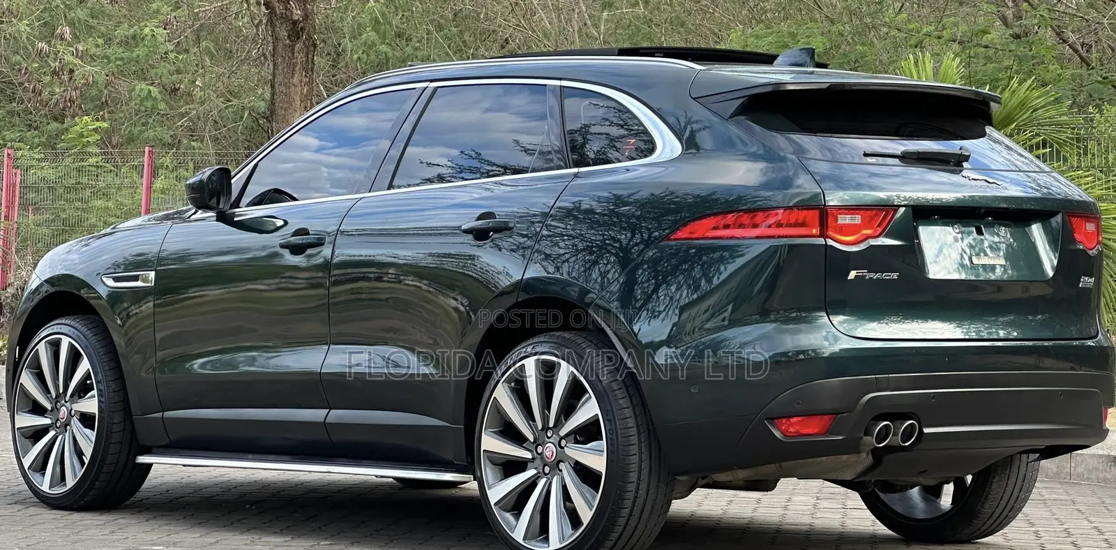 Jaguar F-Pace 2017