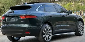 Jaguar F-Pace 2017