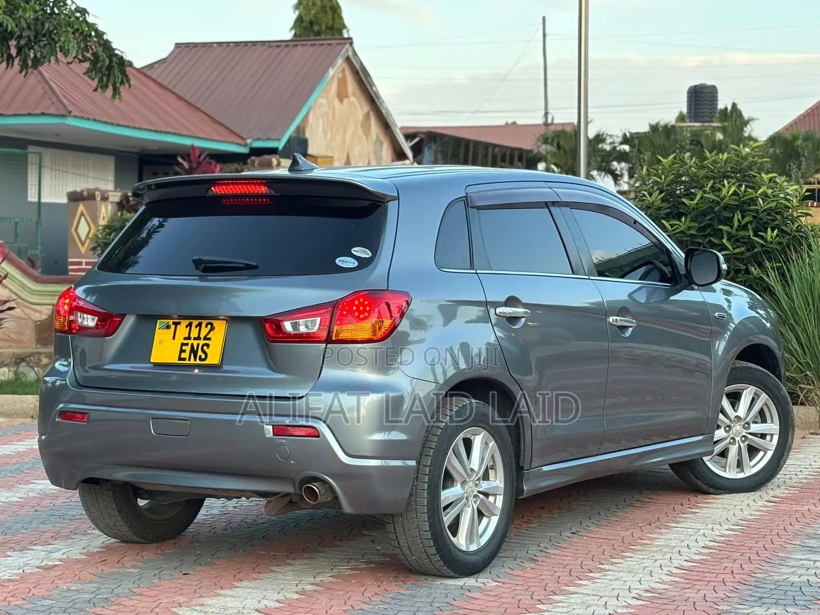 Mitsubishi RVR 2.0 2011 Gray