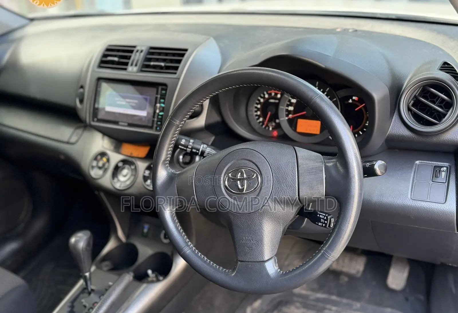 Toyota RAV4 2008 White