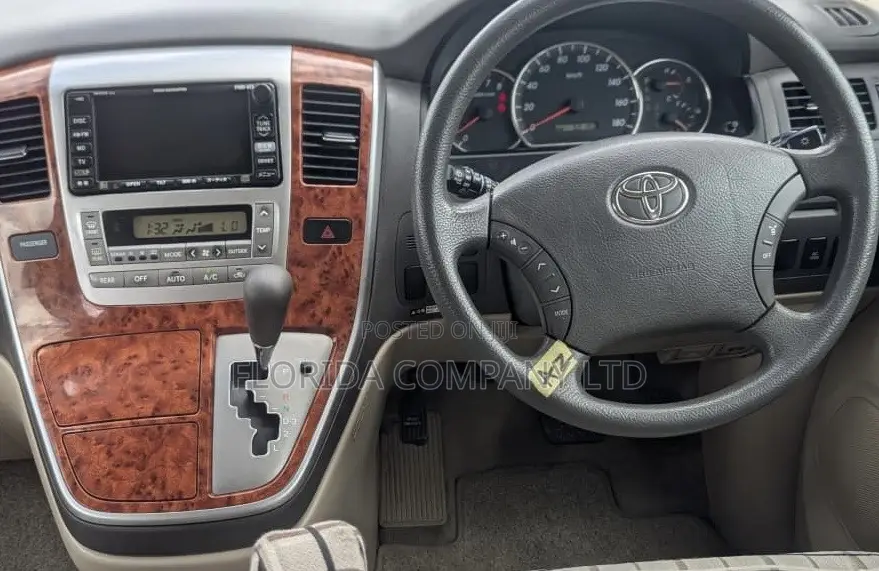 Toyota Alphard 2002 White