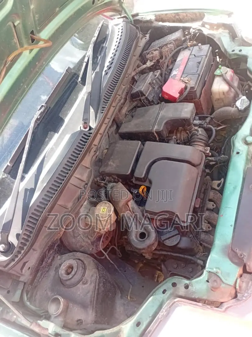 Suzuki Alto 2002 Green