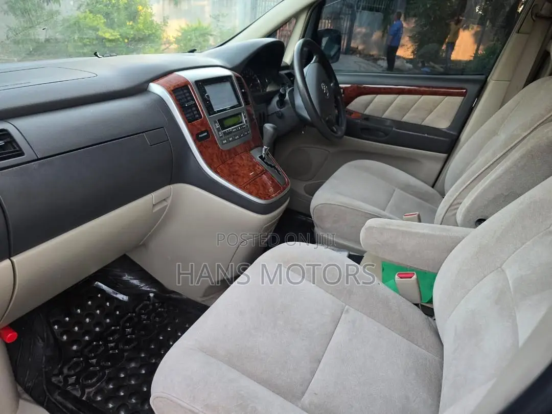 Toyota Alphard 2004 Burgundy