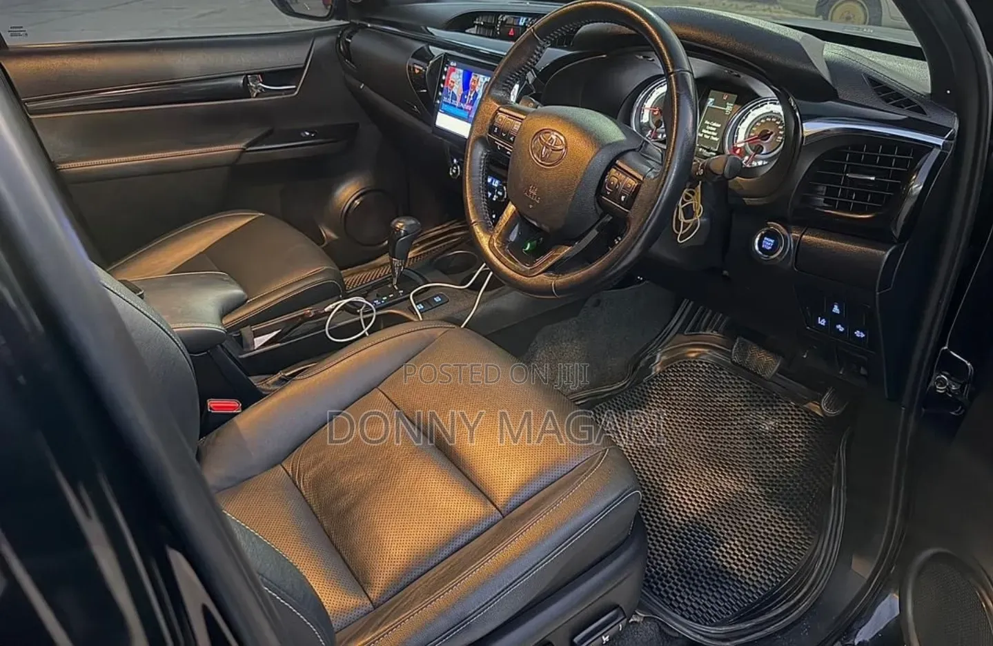 Toyota Hilux 2019 Black