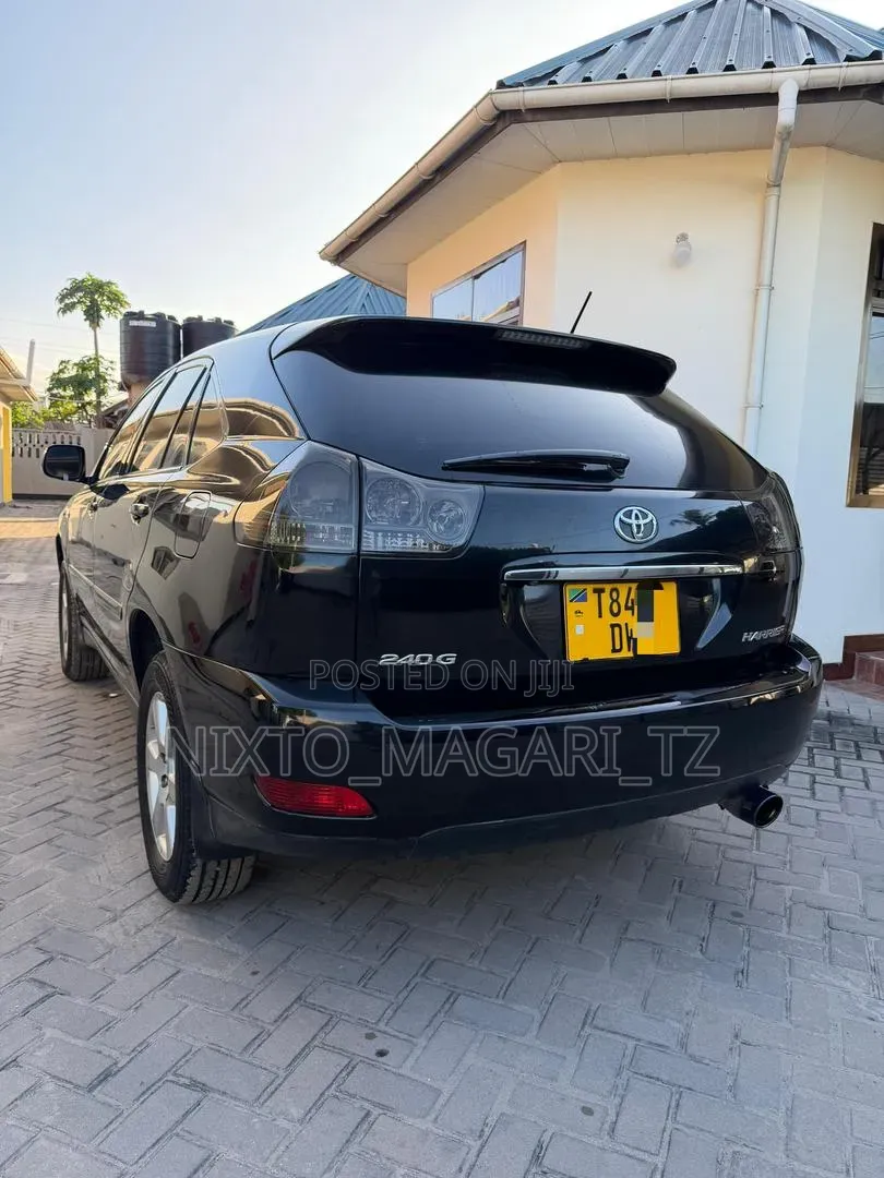 Toyota Harrier 2006 Black