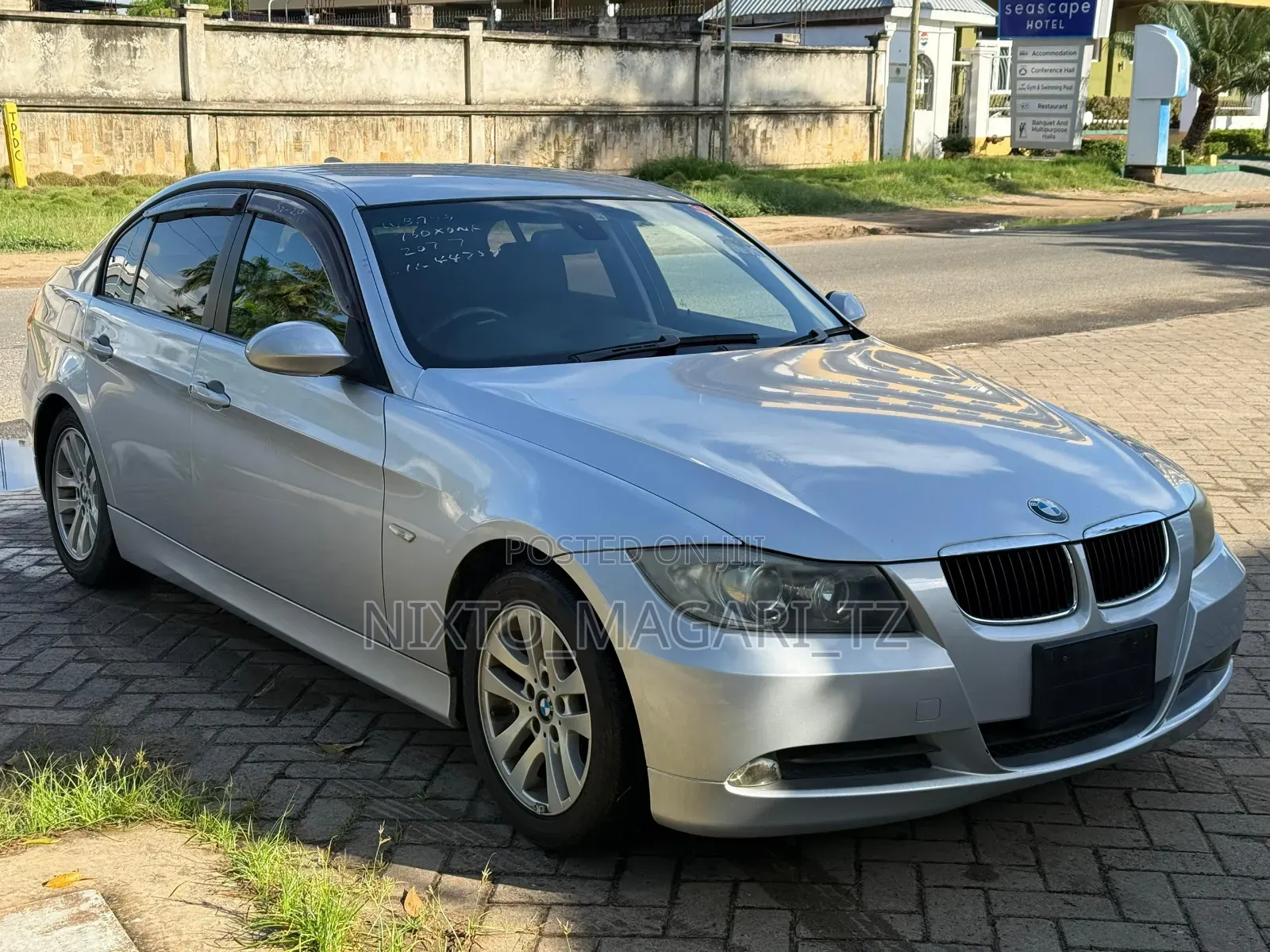 BMW 3 Series 2005 Silver