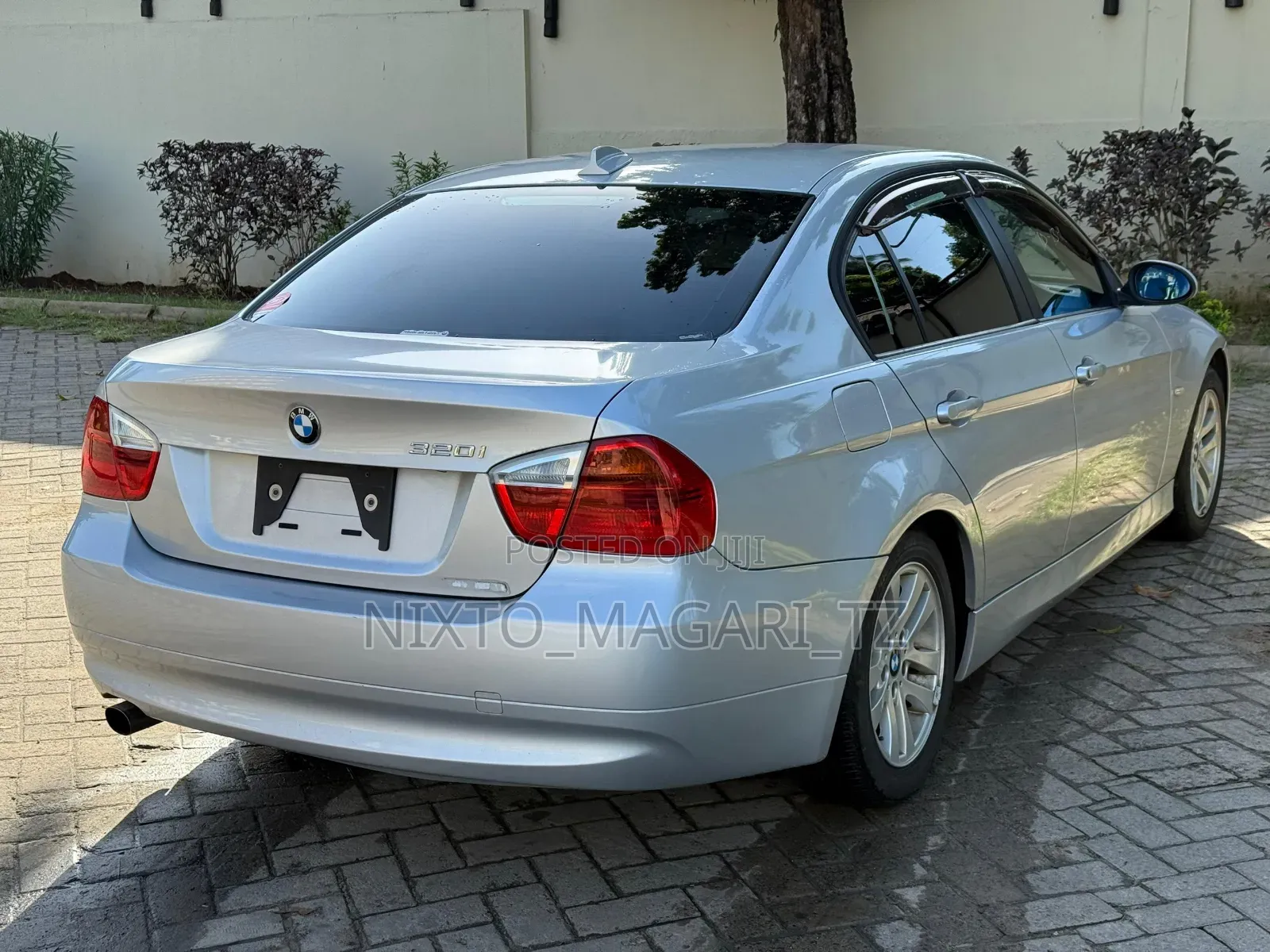 BMW 3 Series 2005 Silver