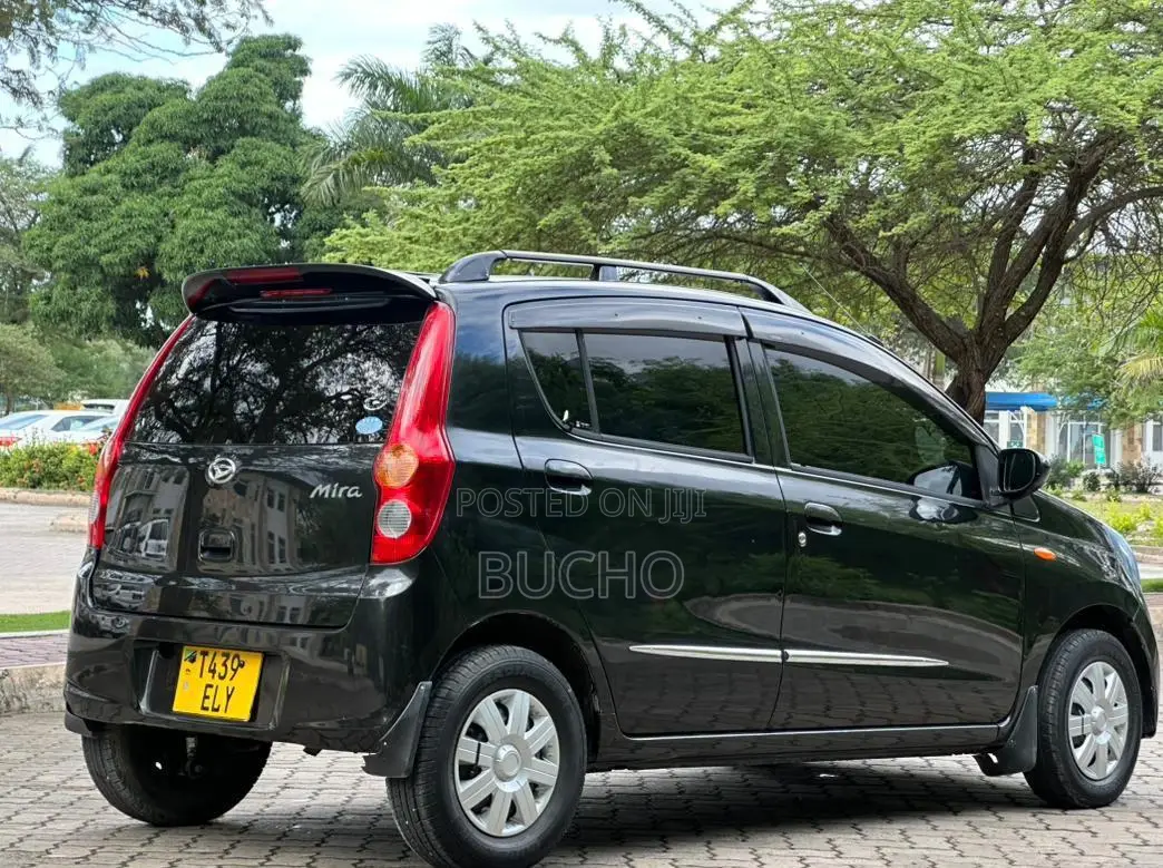 Daihatsu Mira 2010 Black