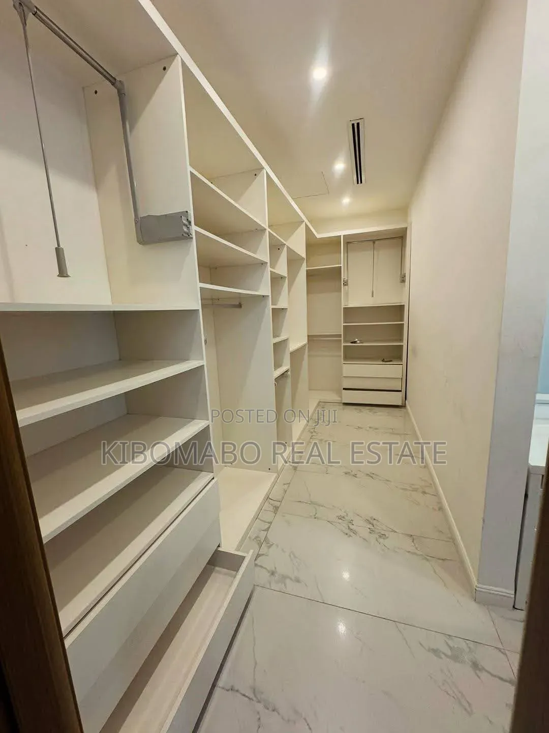 Furnished 4bdrm Apartment in Masaki for rent