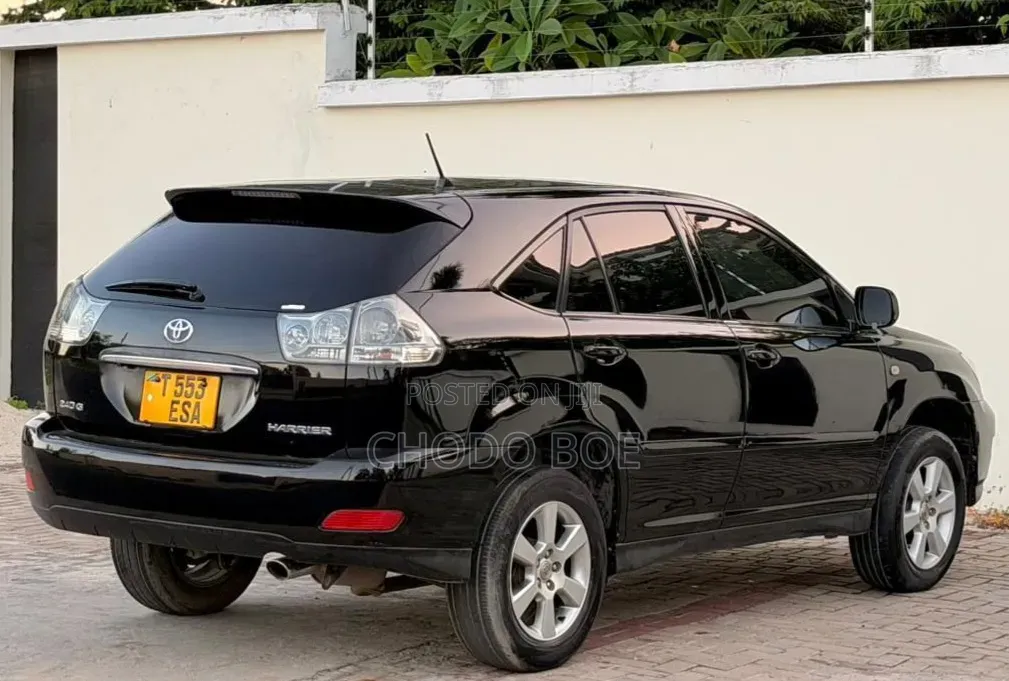 Toyota Harrier 2006 Black