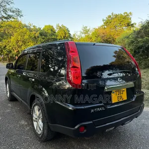 Nissan X-Trail 2010 Black