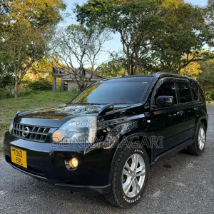 Nissan X-Trail 2010 Black