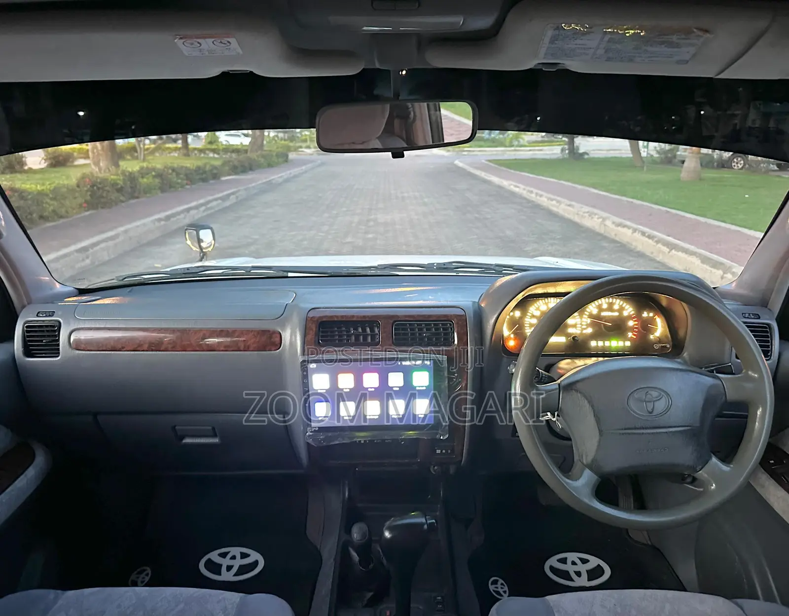 Toyota Land Cruiser Prado 2002 Silver