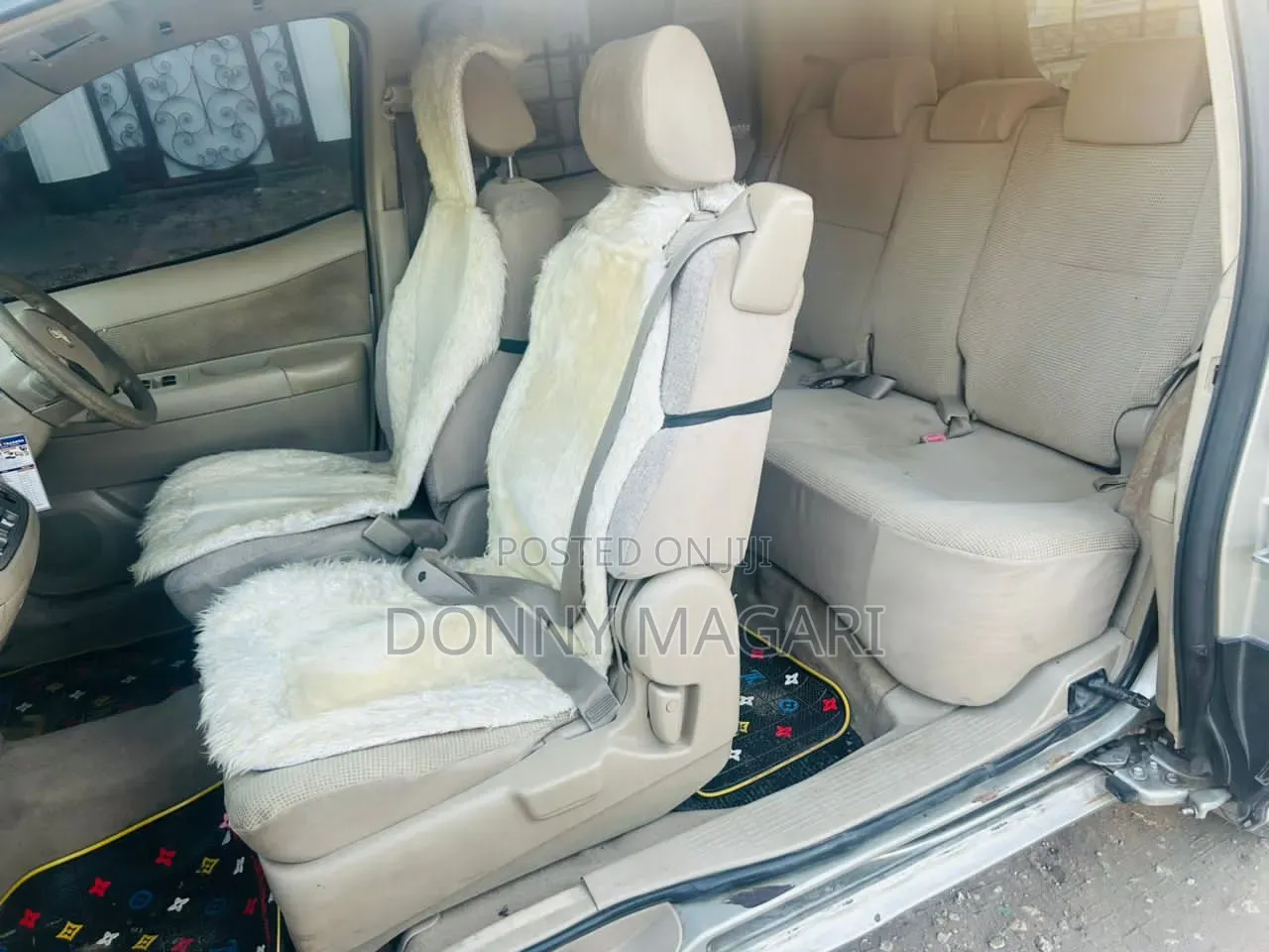 Toyota Raum 2007 Silver