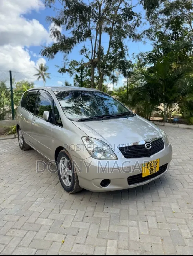 Toyota Corolla Spacio 2005 Silver
