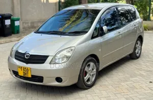 Toyota Corolla Spacio 2005 Silver