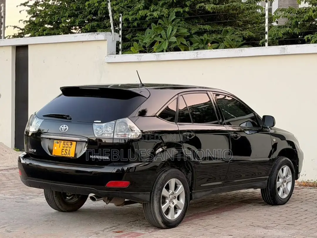 Toyota Harrier 2006 Black