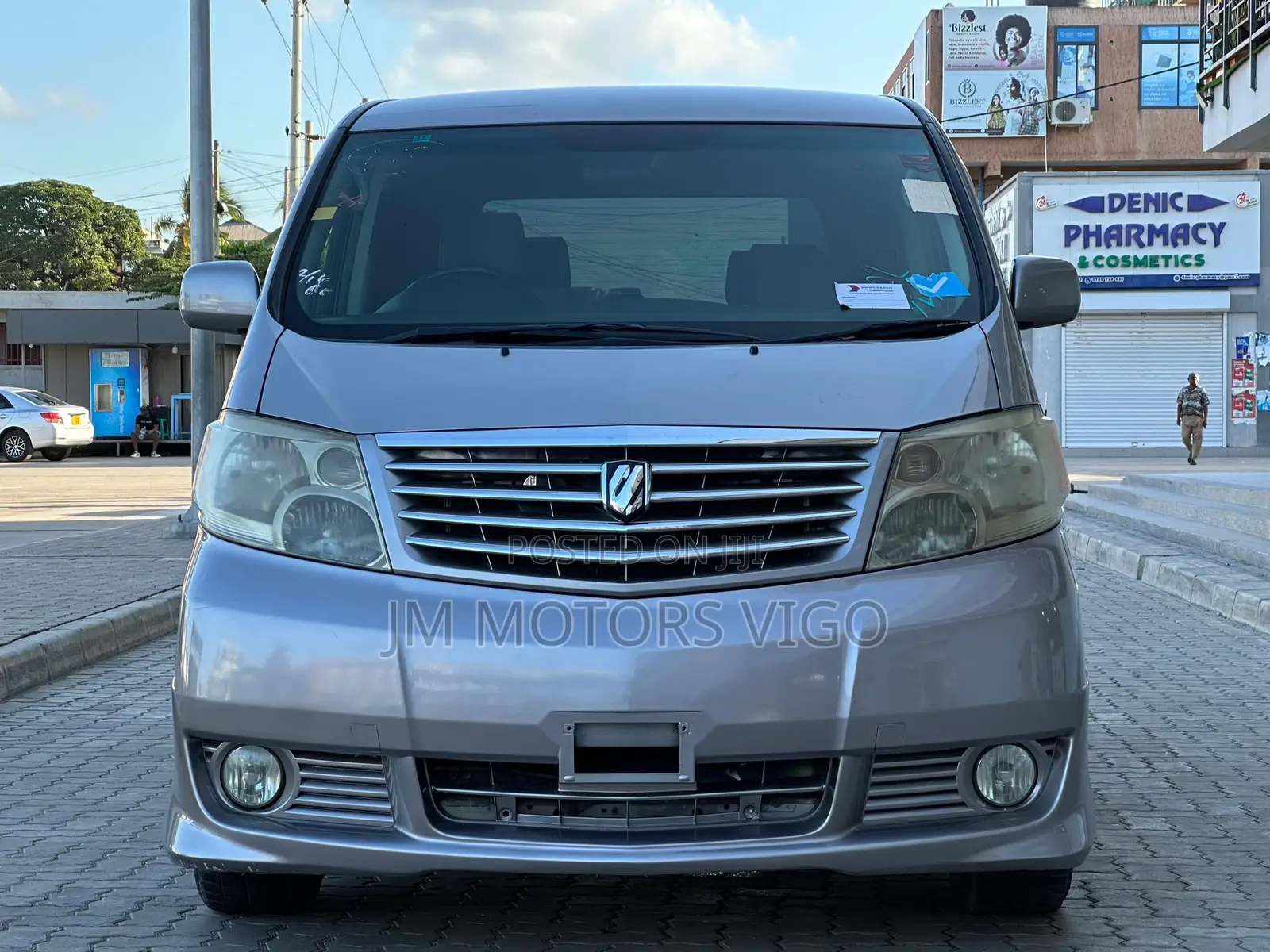 Toyota Alphard 2004 Gray