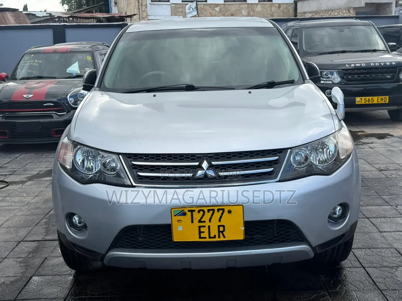 Mitsubishi Outlander 2010 Silver