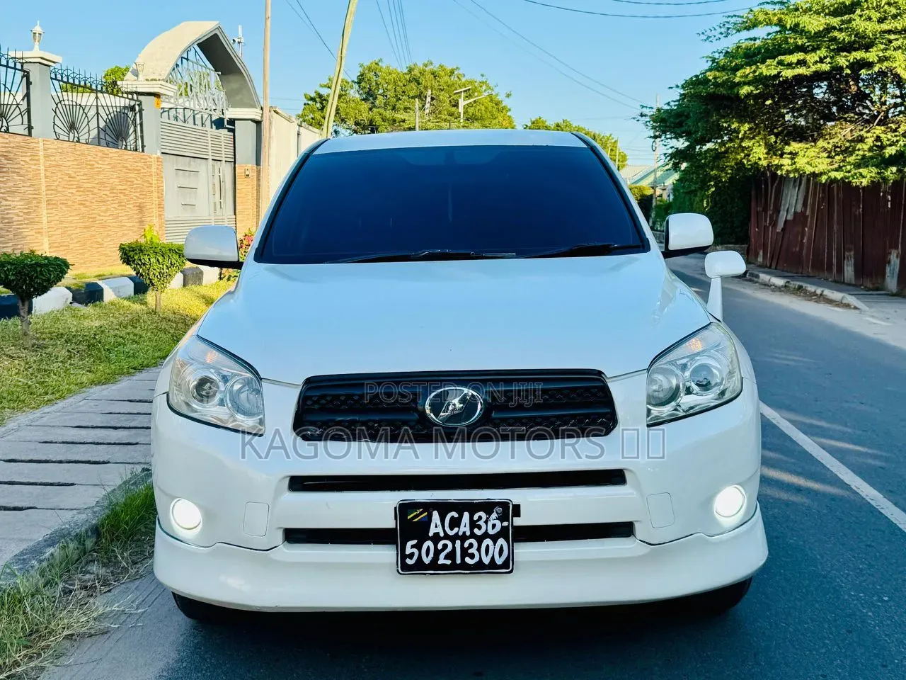 Toyota RAV4 2008 White